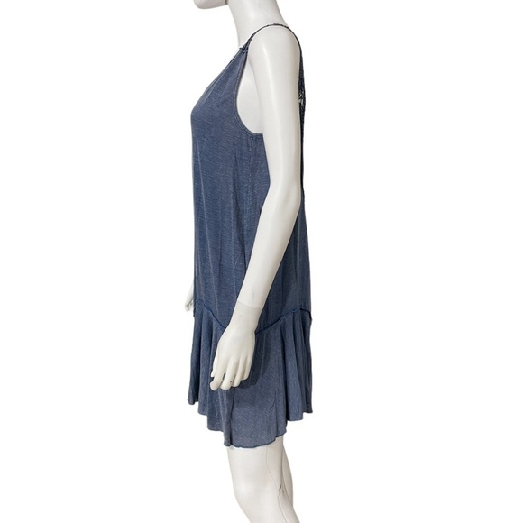 Umgee Blue Sleeveless Mineral Wash Lace Dress
New - Picture 5 of 6